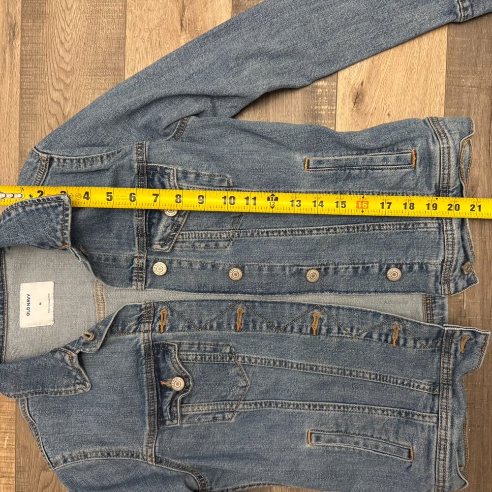 Old Navy Women’s Denim Jacket - Picture 2 of 4